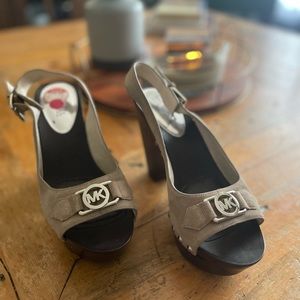 Michael Kors sling back platform sandal 9.5M